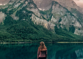 Packing Like a Pro: Tips for Efficient and Stress-Free Packing