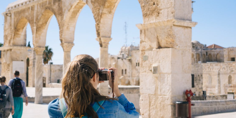 Portable Power: The Best Solar Chargers and Power Banks for Travel