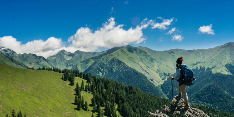 Stay Connected Anywhere: The Best Travel Wi-Fi Hotspots